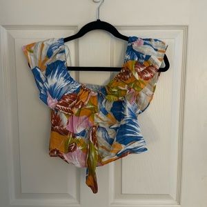 Women’s Zara linen floral cropped top with ruffle. New with tags